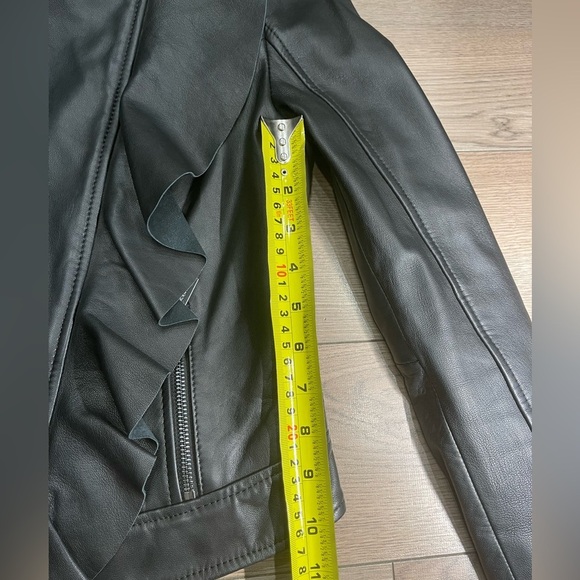 MARCIANO Daniel Moto-Zip Ruffle Leather Jacket - Picture 10 of 13